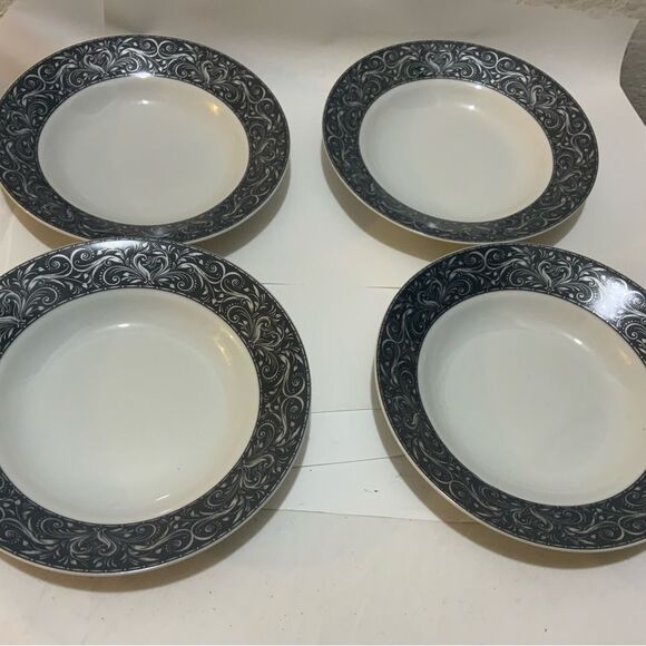 4 Chris Madden JCP Home Swan Gray Scroll Leaf Classic 8” salad Plates bowls G20 - Picture 3 of 9